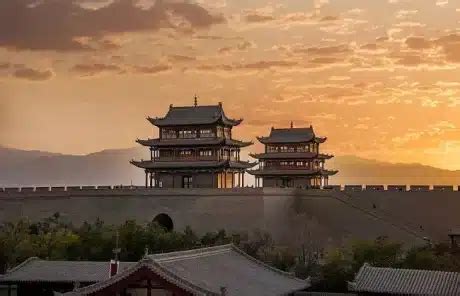 Jiayuguan Pass: Gateway to History and Stunning Desert Landscapes!